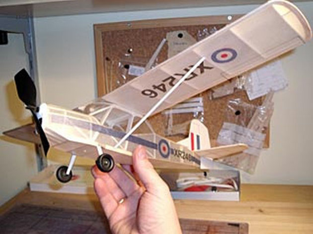 Auster AOP 9